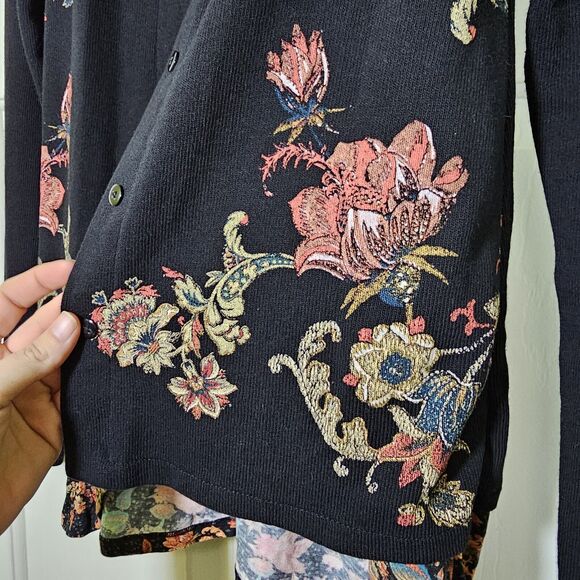 Desigual Women's Cardigan / Top Dark Floral Size Medium - Picture 2 of 9
